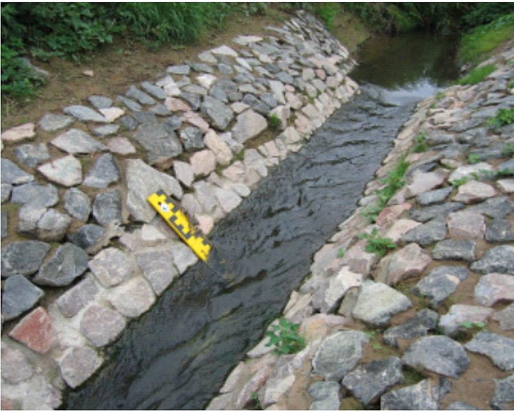 Contaminated Groundwater Flow Measurement Contaminated Groundwater Flow Measurement