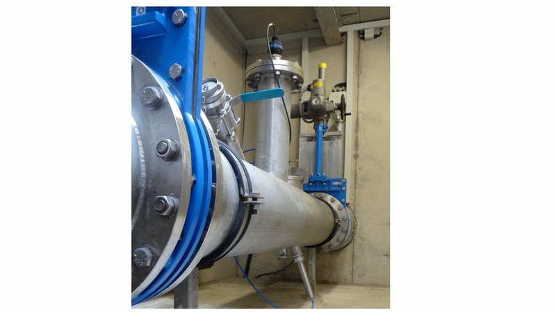 Discharge Measurement and Discharge Control on Stormwater Overflow Tank Discharge Measurement and Discharge Control on Stormwater Overflow Tank